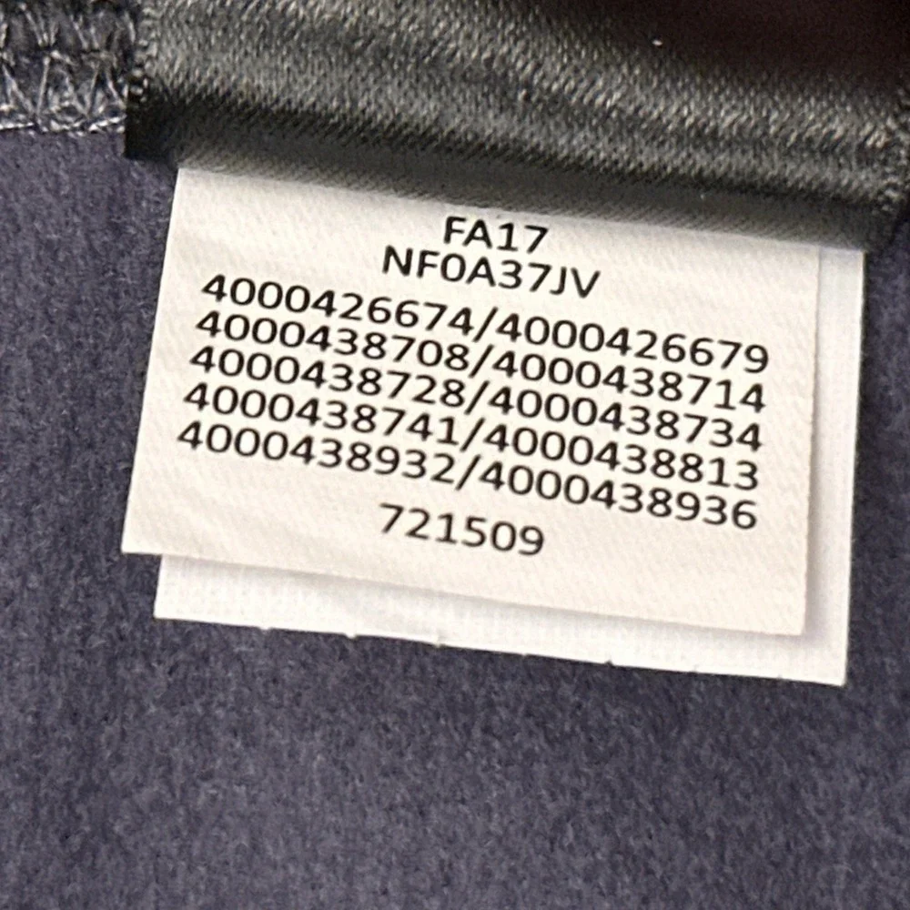 The North Face 1/4 Zip Pullover Mens Small Blue Performance Golf Hiking NF0A37JV